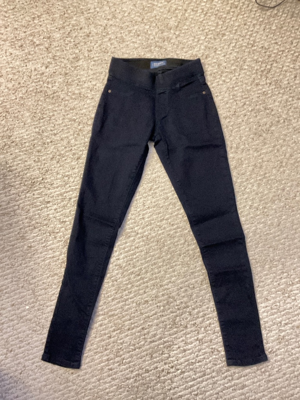 ⭐️ OLD NAVY Rockstar mid rise jeans - size 2